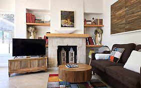 Apartaments Font Del Cirerer